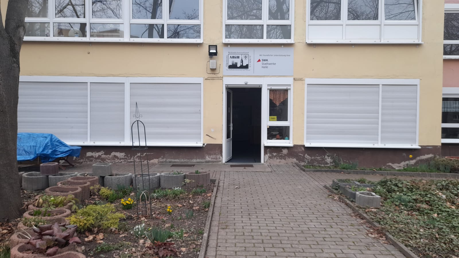 Der barrierefreie Hintereingang zum Behindertenverband